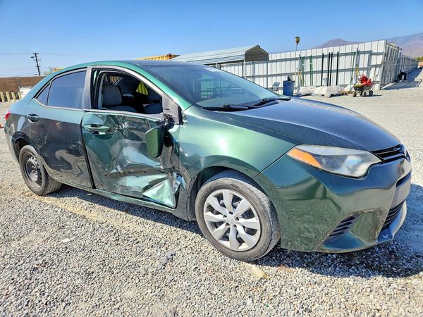 2014 TOYOTA COROLLA — Passenger 3/4