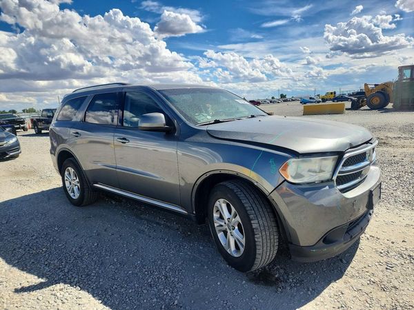 2012 DODGE DURANGO SXT — Passenger 3/4
