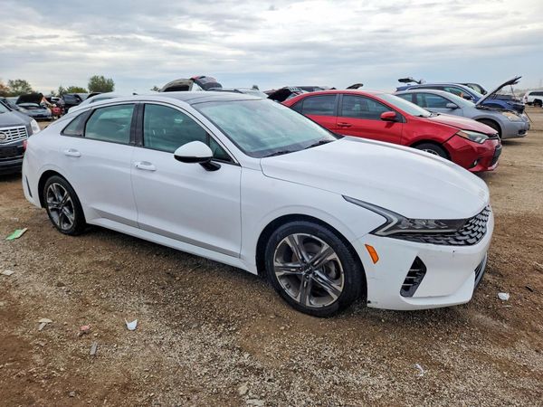 2022 KIA K5 — Passenger 3/4