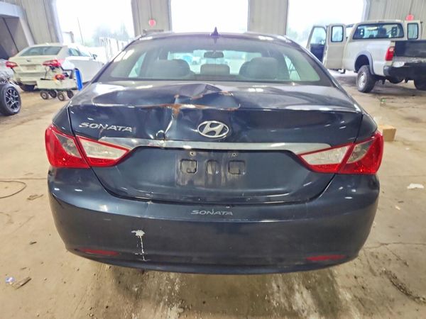 2013 HYUNDAI SONATA GLS/ GLS Popular — DIRR