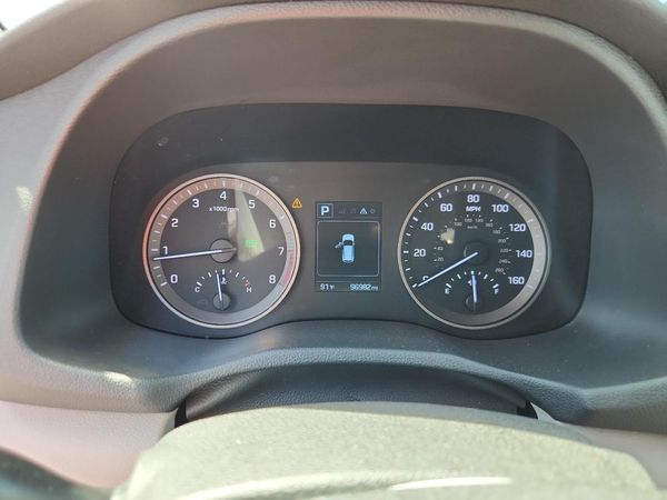 2016 HYUNDAI TUCSON — ODOM
