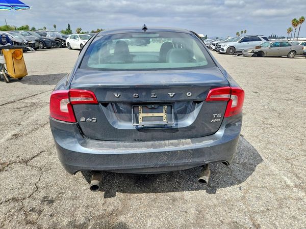 2013 VOLVO S60 — DIRR