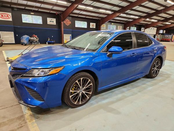 2019 TOYOTA CAMRY — DSFA — Front 3/4