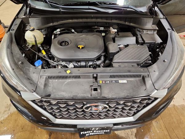 2019 HYUNDAI TUCSON SE — Engine bay