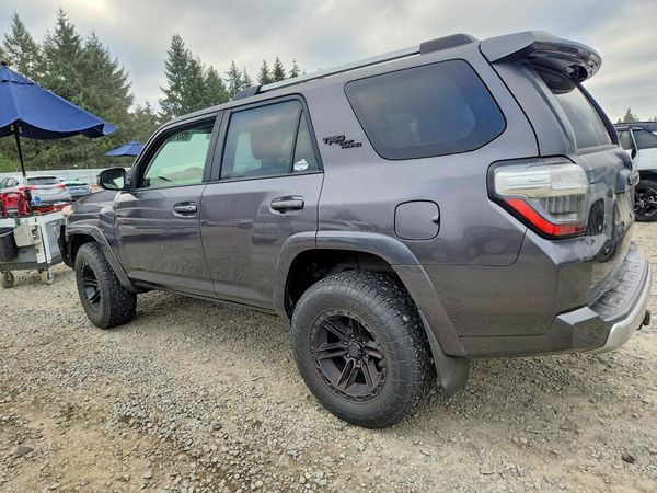 2018 TOYOTA 4RUNNER