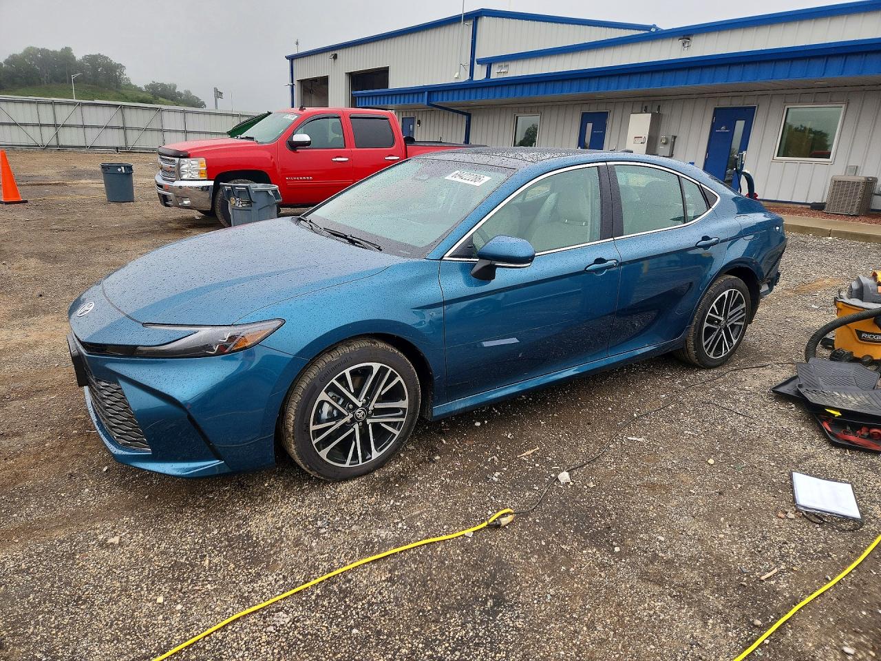 2026 TOYOTA CAMRY — Front 3/4