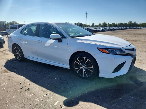 2020 TOYOTA CAMRY — Passenger 3/4