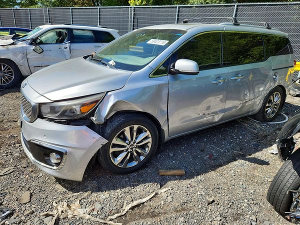 2015 KIA SEDONA — DSFA — Front 3/4