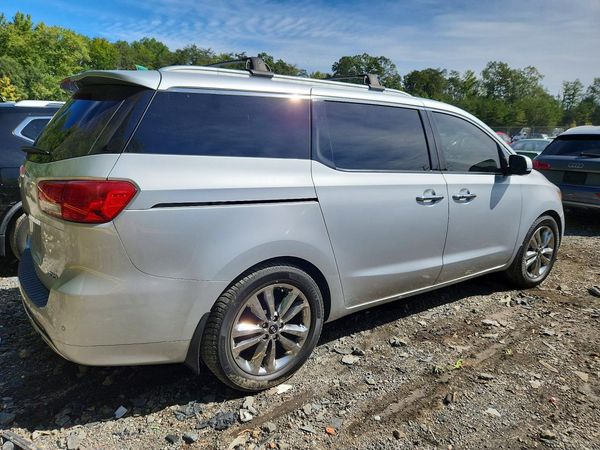 2015 KIA SEDONA TOP - High Level — PSRA