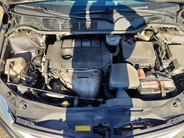 2015 TOYOTA VENZA XLE — Engine bay