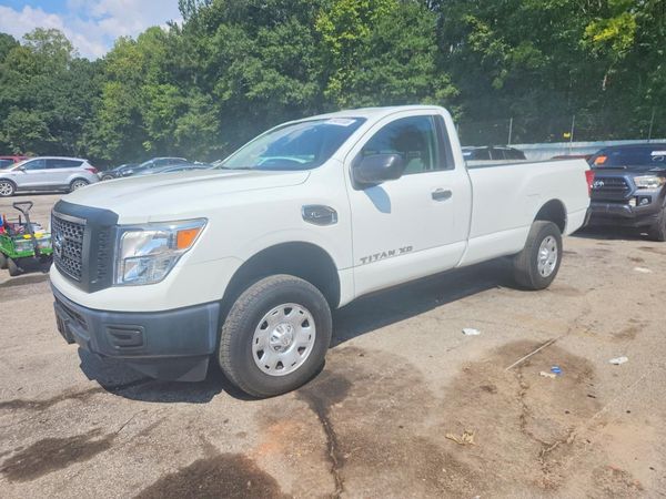 2018 NISSAN TITAN — DSFA — Front 3/4
