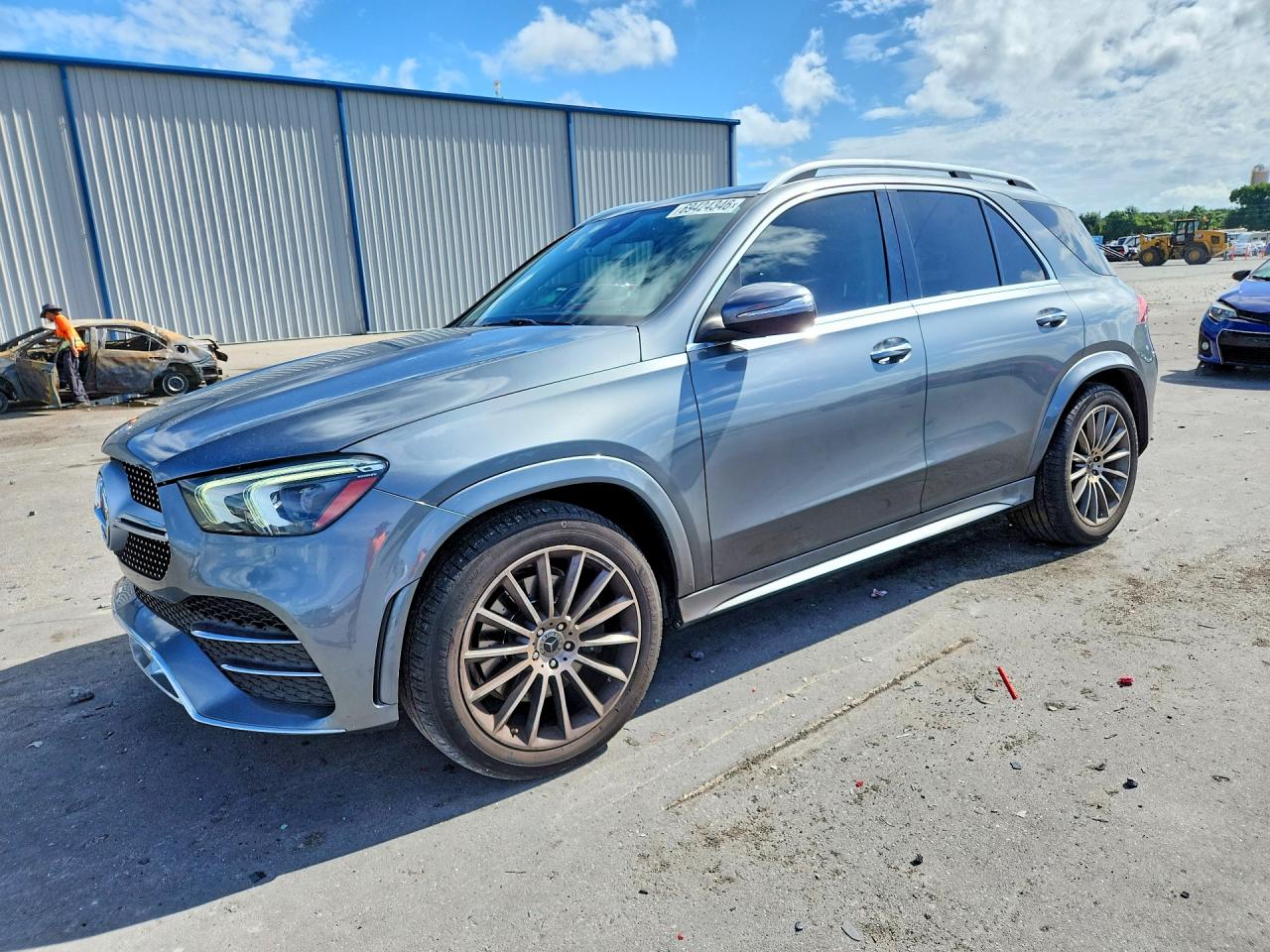 2020 MERCEDES-BENZ GLE — Front 3/4