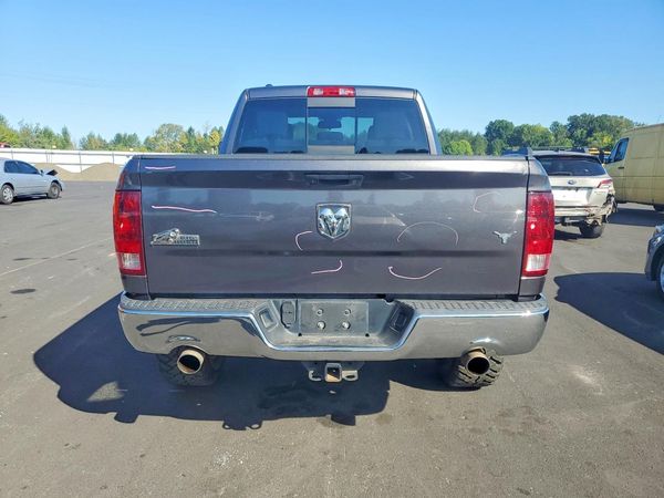 2014 RAM 1500 SLT — DIRR