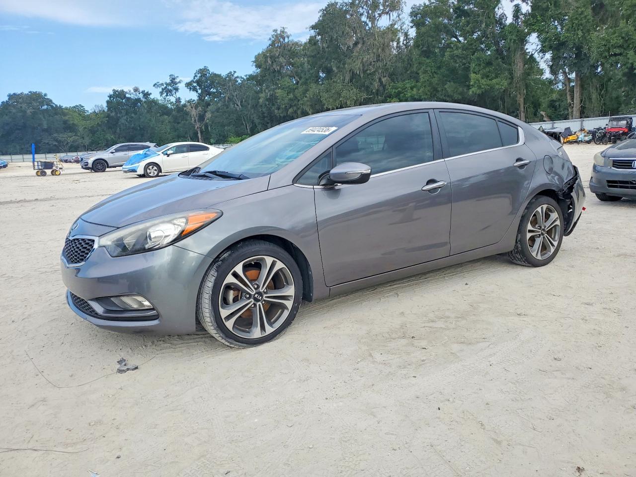 2016 KIA FORTE — Front 3/4