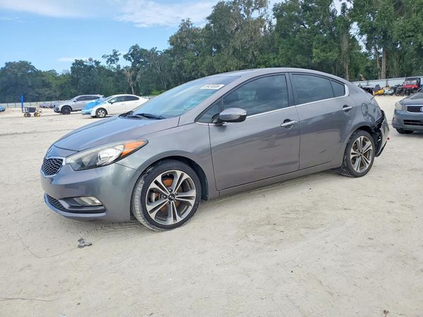 2016 KIA FORTE — Front 3/4