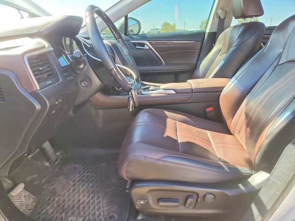 2017 LEXUS RX 350 — DENT