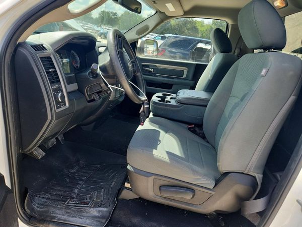 2018 RAM 1500 ST — DENT
