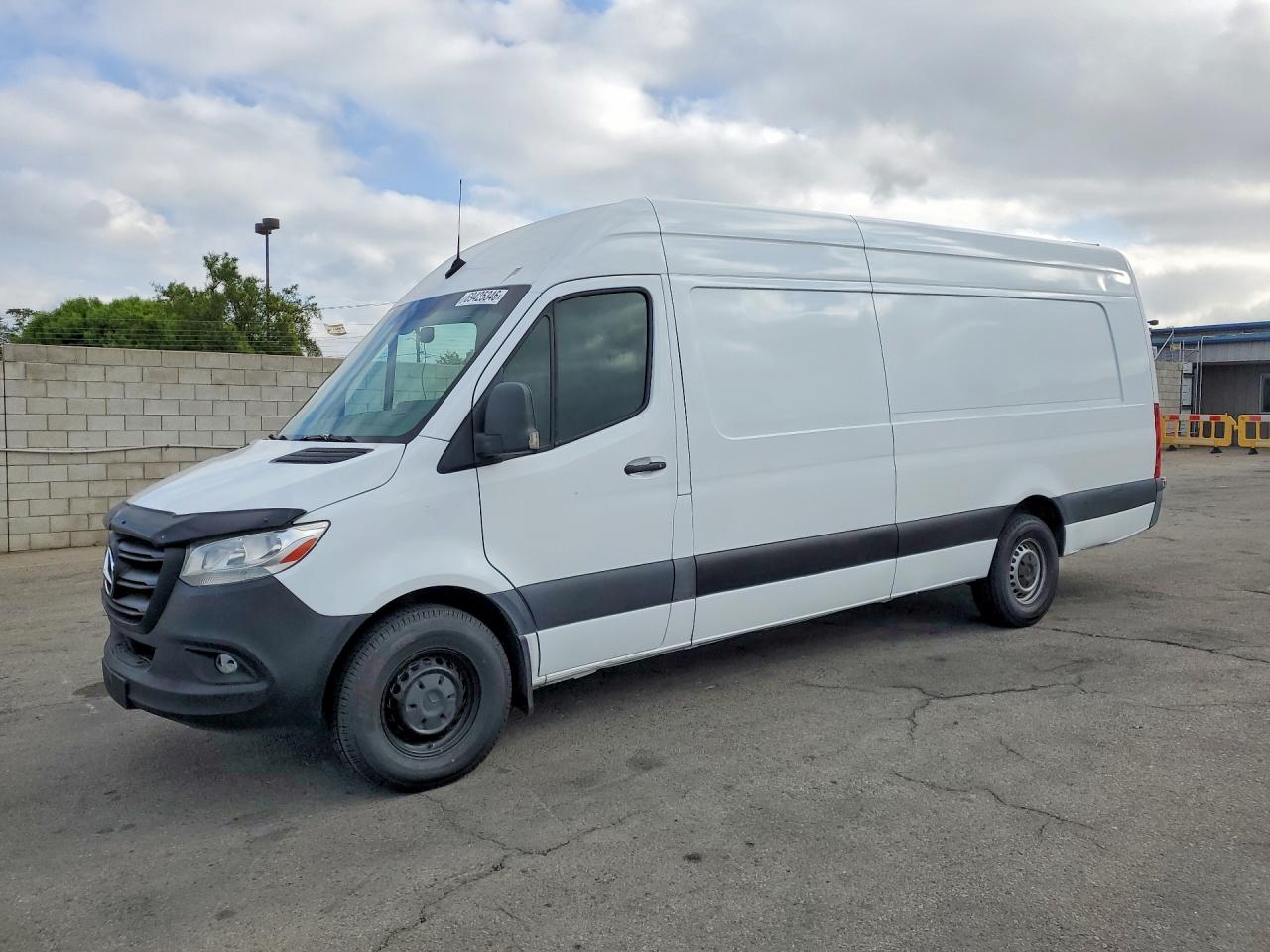 2021 MERCEDES-BENZ SPRINTER 907 (VS30)