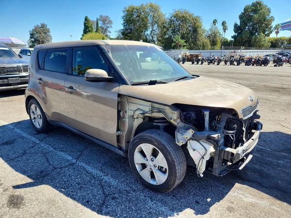2015 KIA SOUL GL(Middle-low grade) — Passenger 3/4