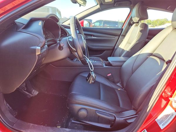 2022 MAZDA 3 — DENT