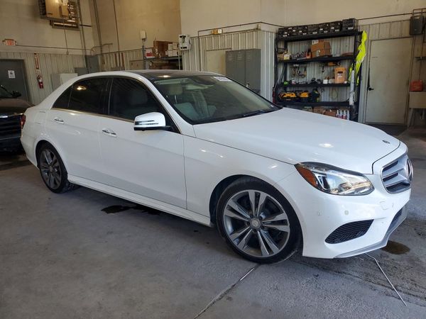 2016 MERCEDES-BENZ E350 — Passenger 3/4