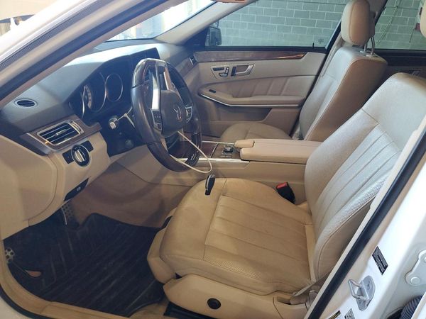 2016 MERCEDES-BENZ E350 — DENT
