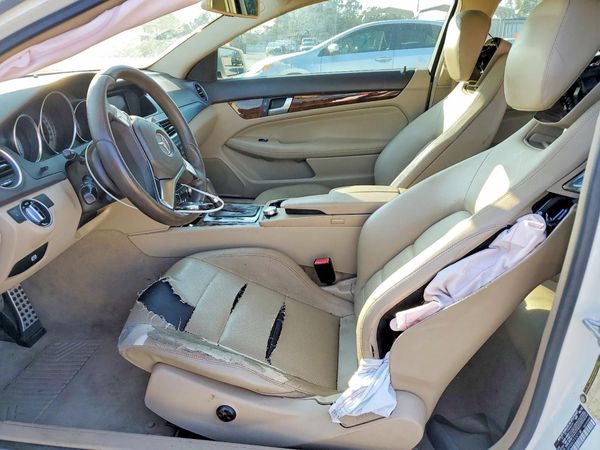 2012 MERCEDES-BENZ C — DENT