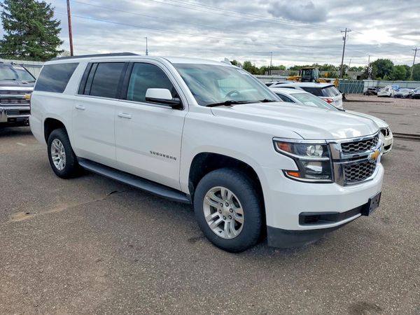 2018 CHEVROLET SUBURBAN LS — Passenger 3/4