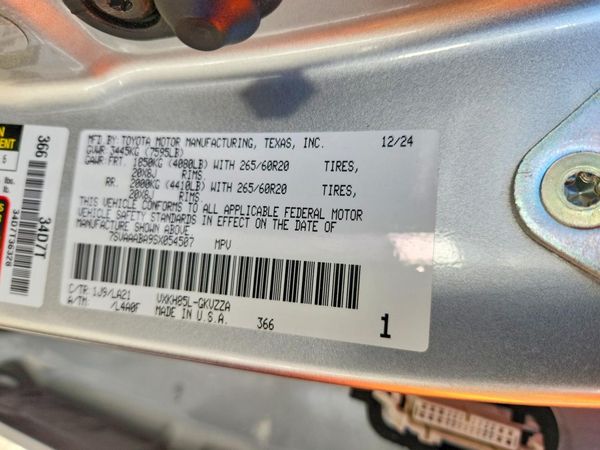 2025 TOYOTA SEQUOIA — VINS