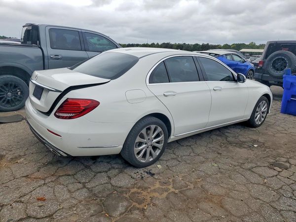 2017 MERCEDES-BENZ E E300 — PSRA
