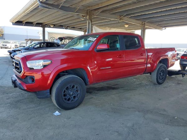 2021 TOYOTA TACOMA — Front 3/4