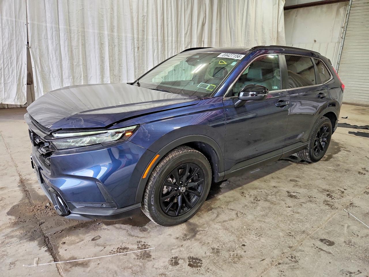 2025 HONDA CR-V — Front 3/4