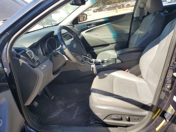 2013 HYUNDAI SONATA — DENT