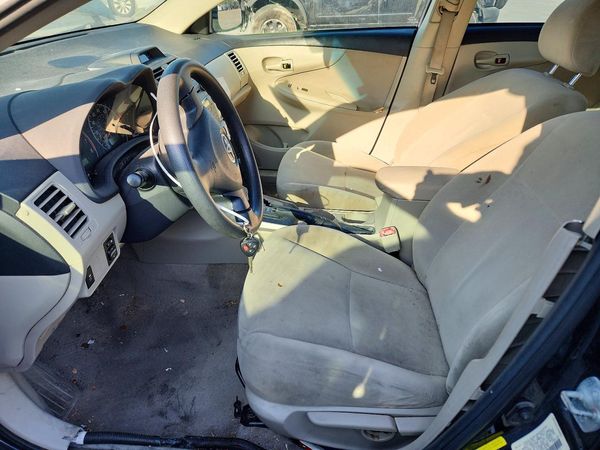 2013 TOYOTA COROLLA — DENT