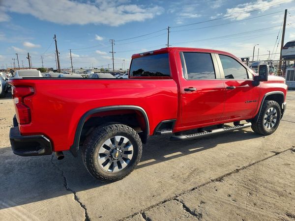 2022 CHEVROLET SILVERADO Custom