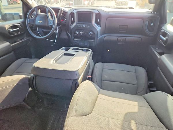 2022 CHEVROLET SILVERADO Custom