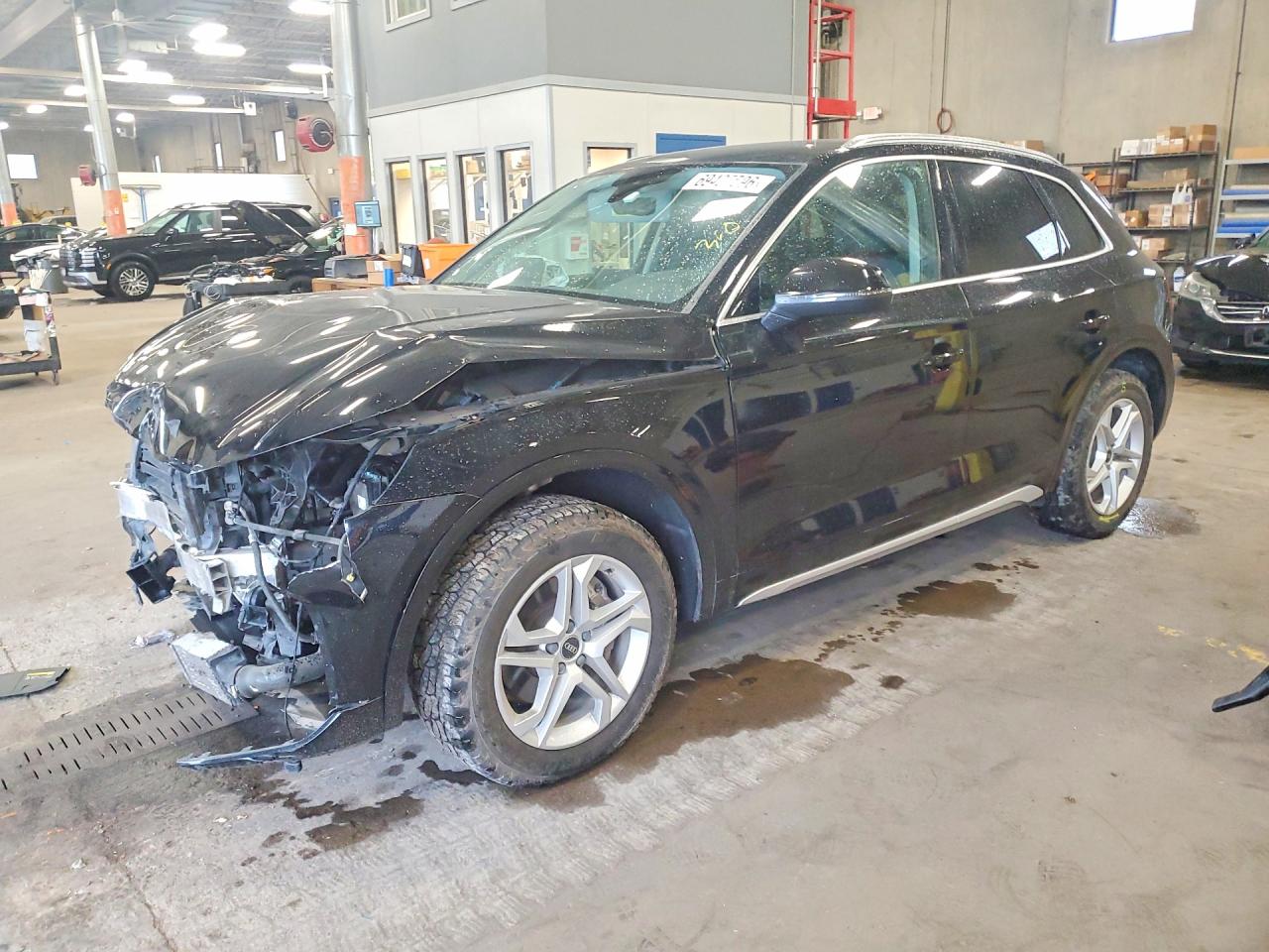 2021 AUDI Q5 — Front 3/4