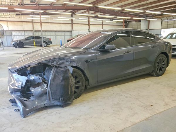 2017 TESLA MODEL S — Front 3/4
