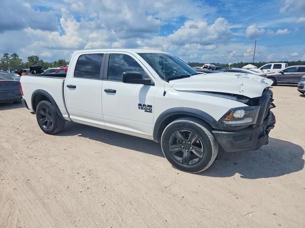 2024 RAM 1500 CLASSIC