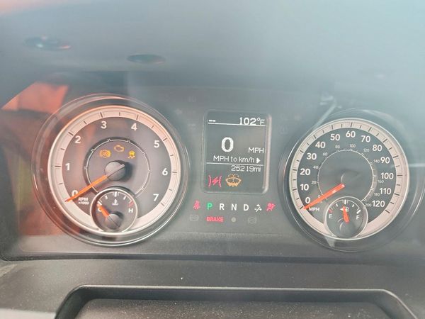 2024 RAM 1500 CLASSIC
