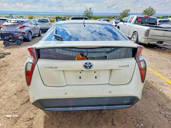 2017 TOYOTA PRIUS One/Two — DIRR