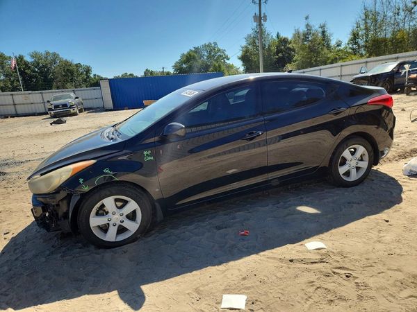 2024 HYUNDAI ELANTRA — DSFA — Front 3/4