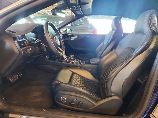 2022 AUDI S5 — DENT