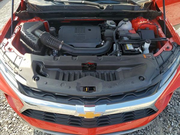 2026 CHEVROLET BLAZER 2LT — Engine bay