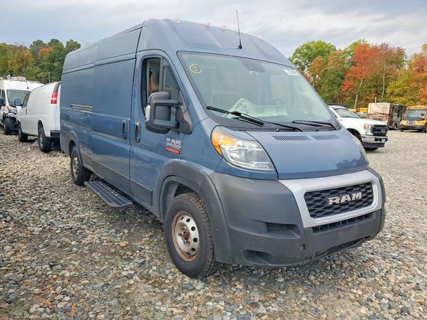 2021 RAM PROMASTER 3500 — Passenger 3/4