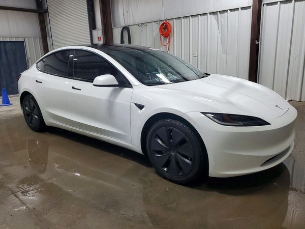 2024 TESLA MODEL 3 — Passenger 3/4