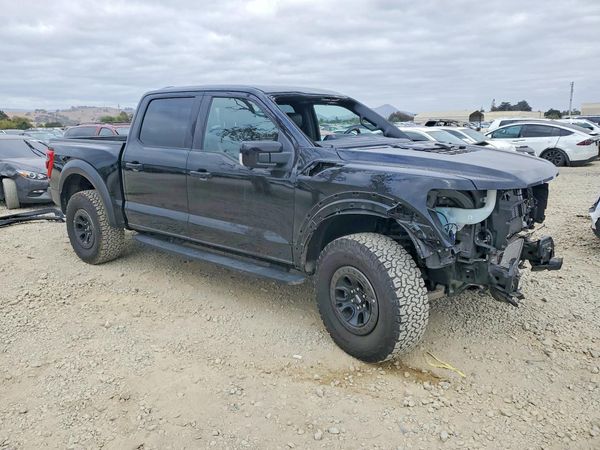 2023 FORD F150 — Passenger 3/4