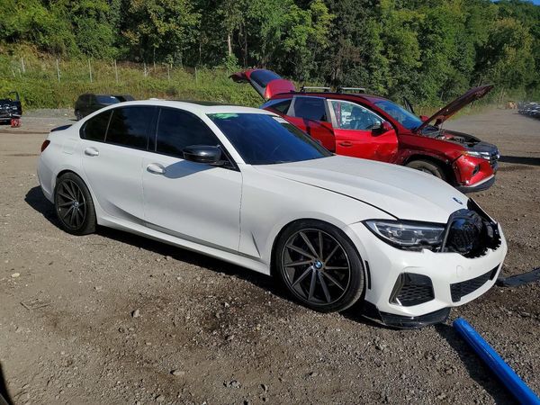 2020 BMW M340XI xDrive — Passenger 3/4