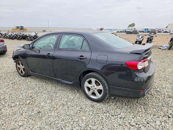 2013 TOYOTA COROLLA