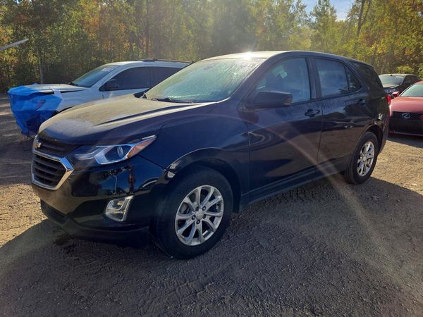 2020 CHEVROLET EQUINOX LS — Front 3/4